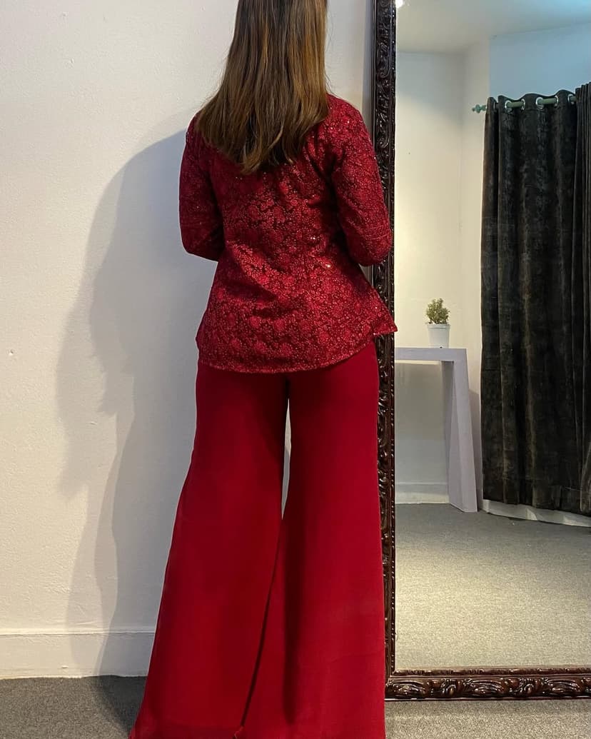 Vintage Glamour Back